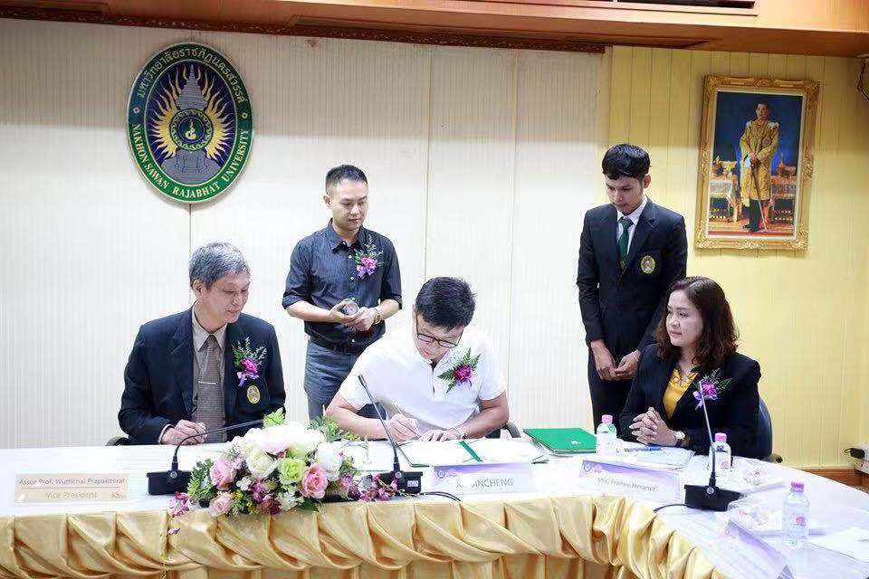 1566902766428983.jpg 1566902766428983.jpg