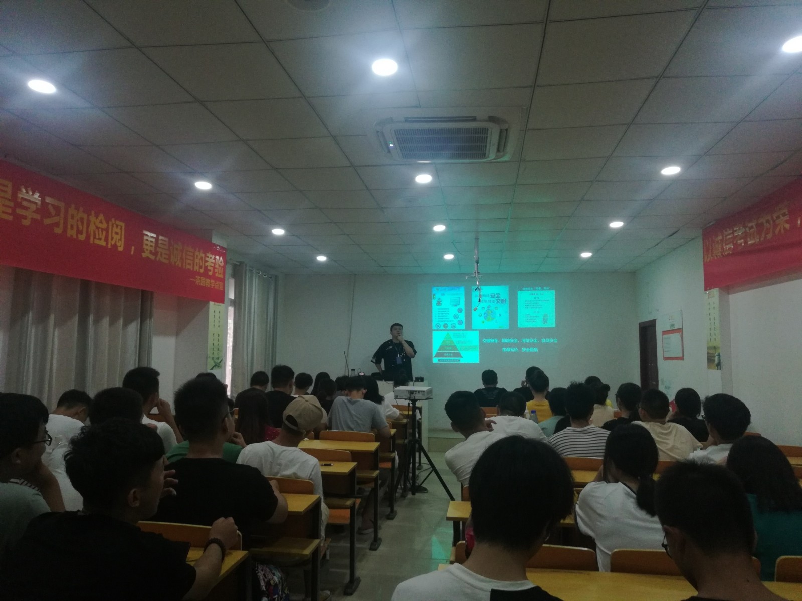 1568189660106008.jpg 1568189660106008.jpg